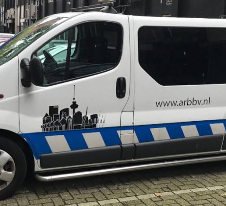 surveillance auto zijkant